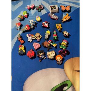 croc charms jibbitz anime random funny cartoons cool animated  animals rare sabe